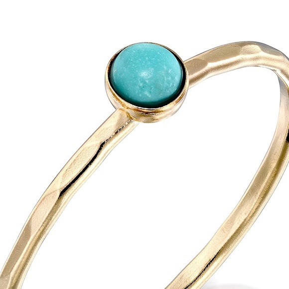 East Village Woman’s Gold And Turquoise Ring - Picture 3 of 6